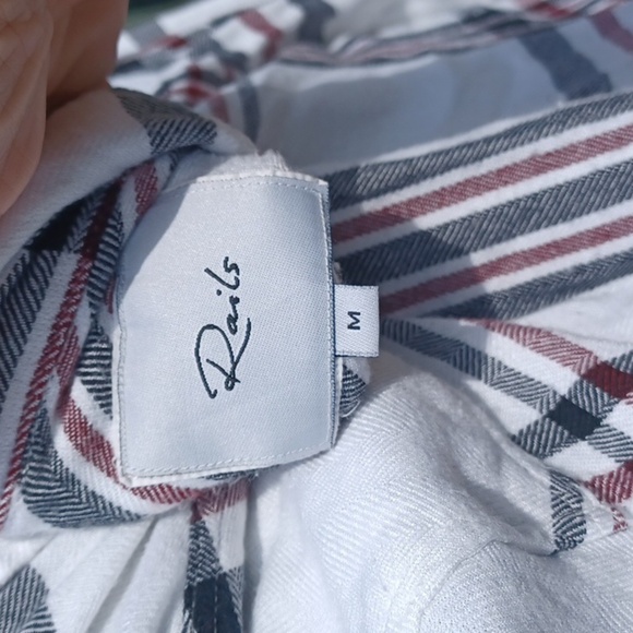 Rails Hunter Navy and White Plaid Flannel Button Up M - Picture 5 of 8